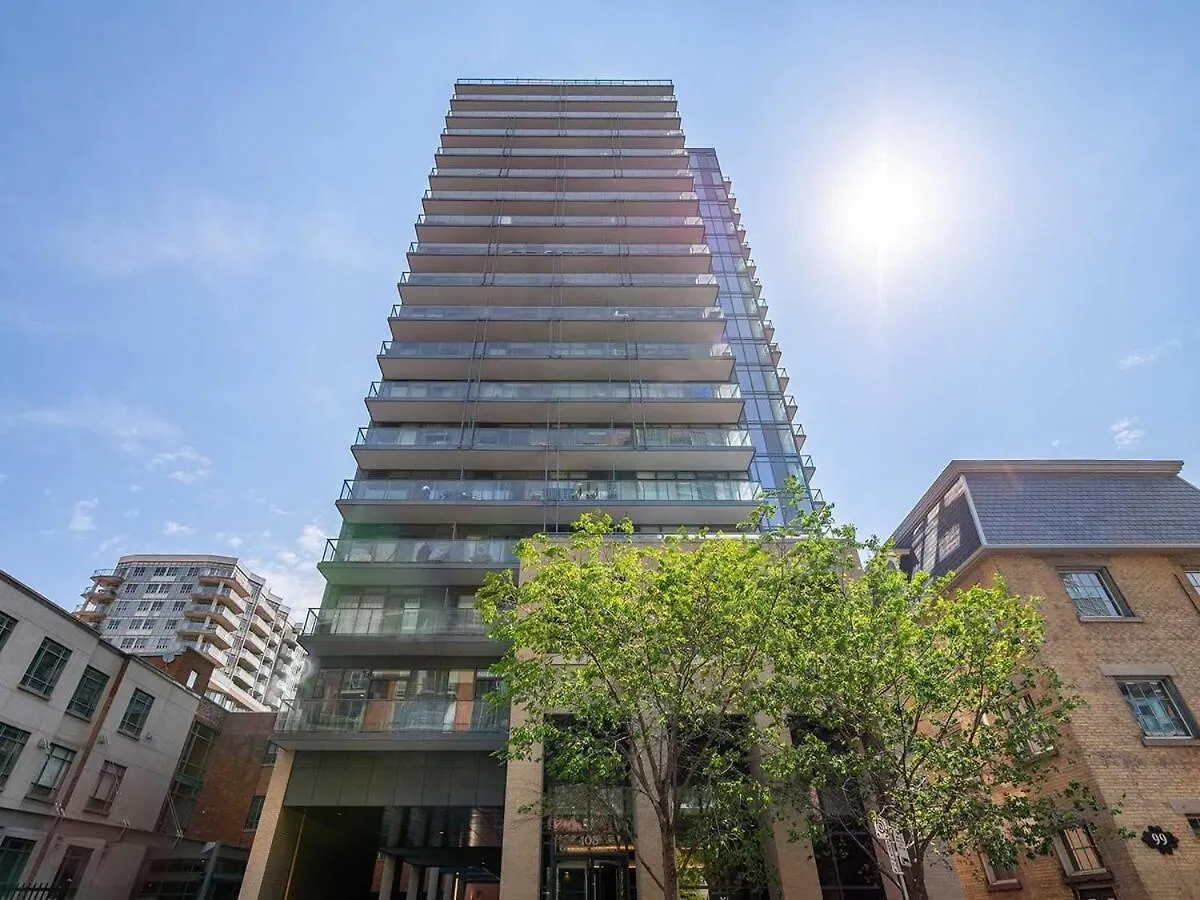 Prime Downtown Condo - St Lawrence Parking Toronto Canada