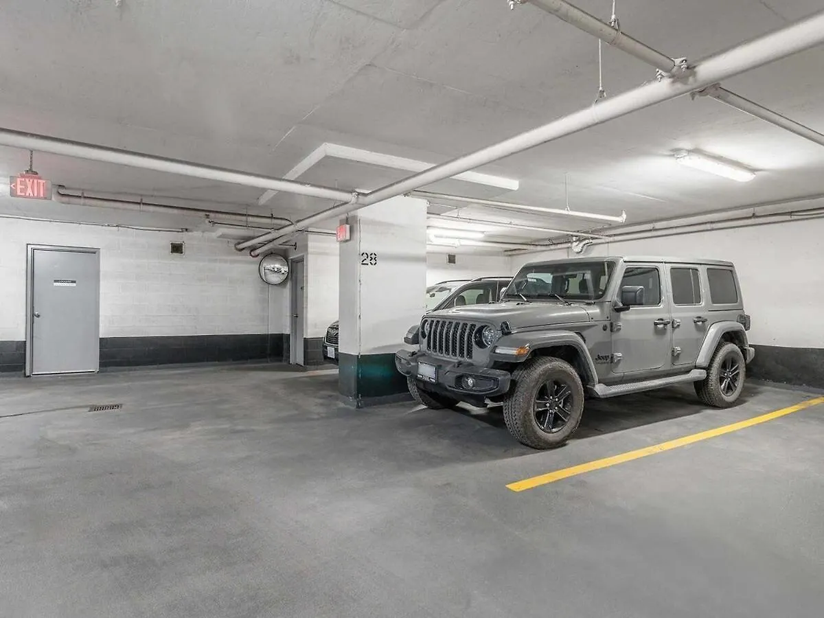 Prime Downtown Condo - St Lawrence Parking Toronto 0*,